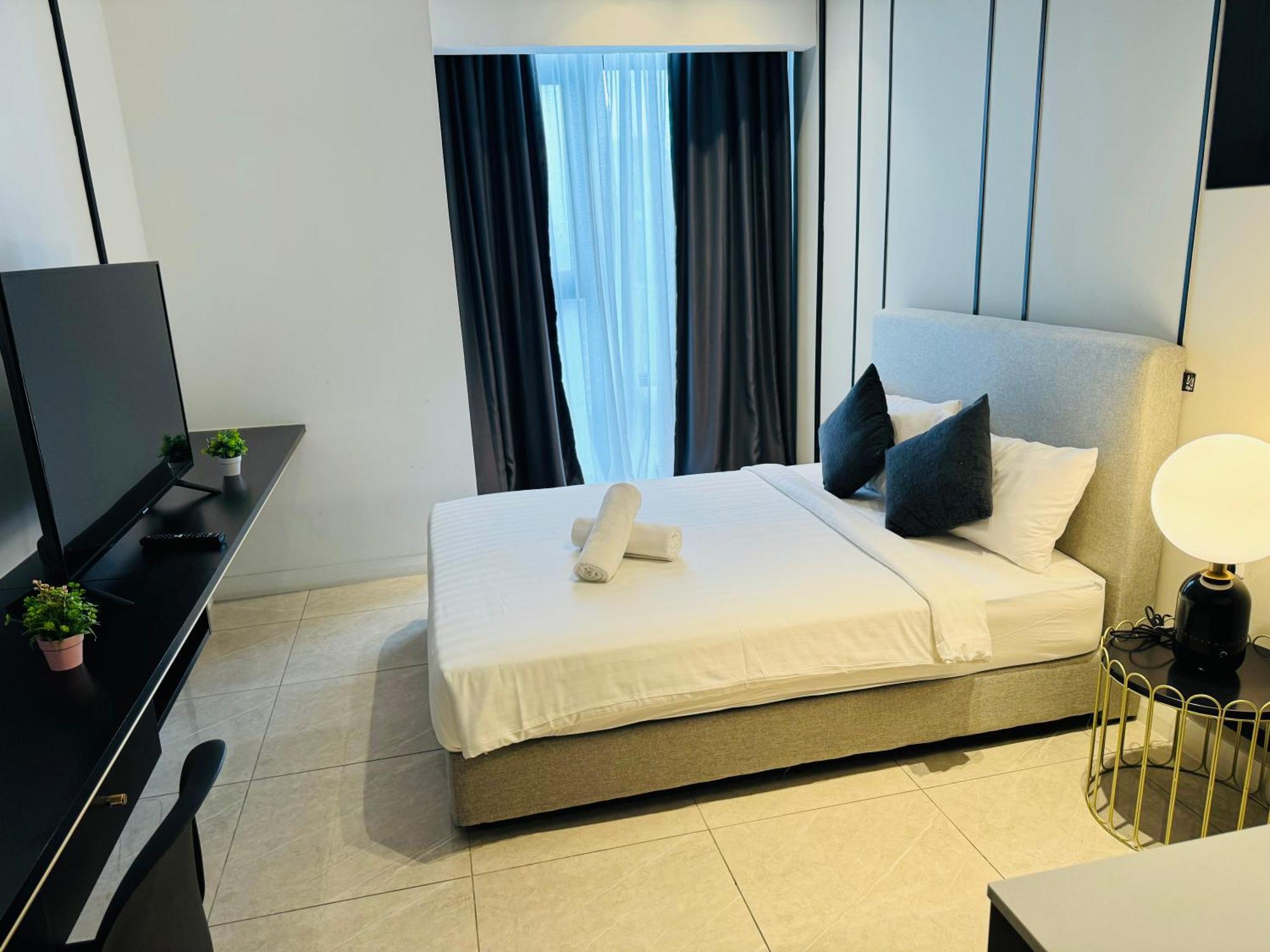 Klcc Suites At Axon By Skypool Куала-Лумпур Экстерьер фото